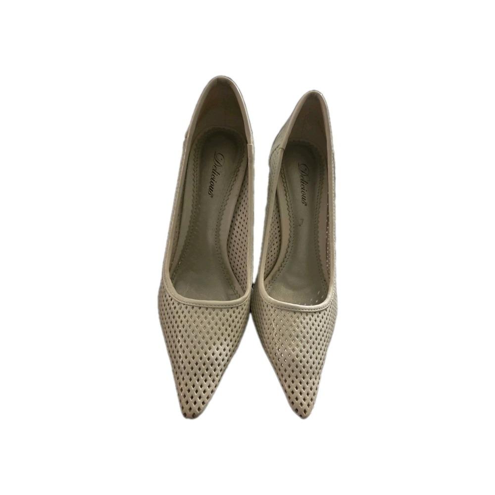 Delicious Minchi Cream Perforated Pointed Toe Stiletto Pumps Size 6‎